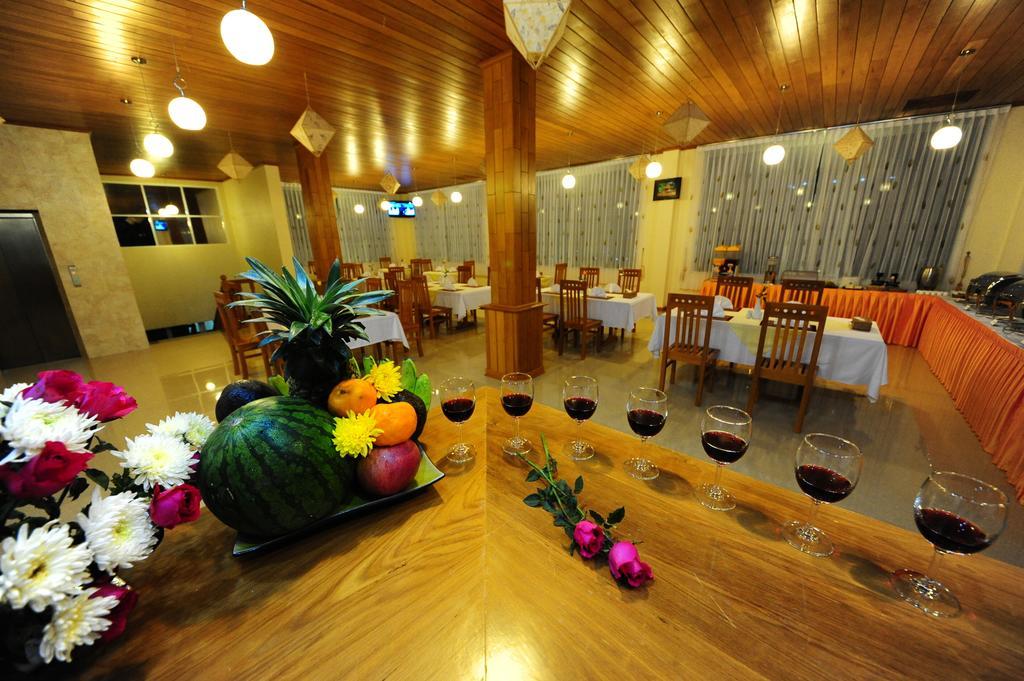 Royal Inlay Hotel Nyaung Shwe Exterior photo