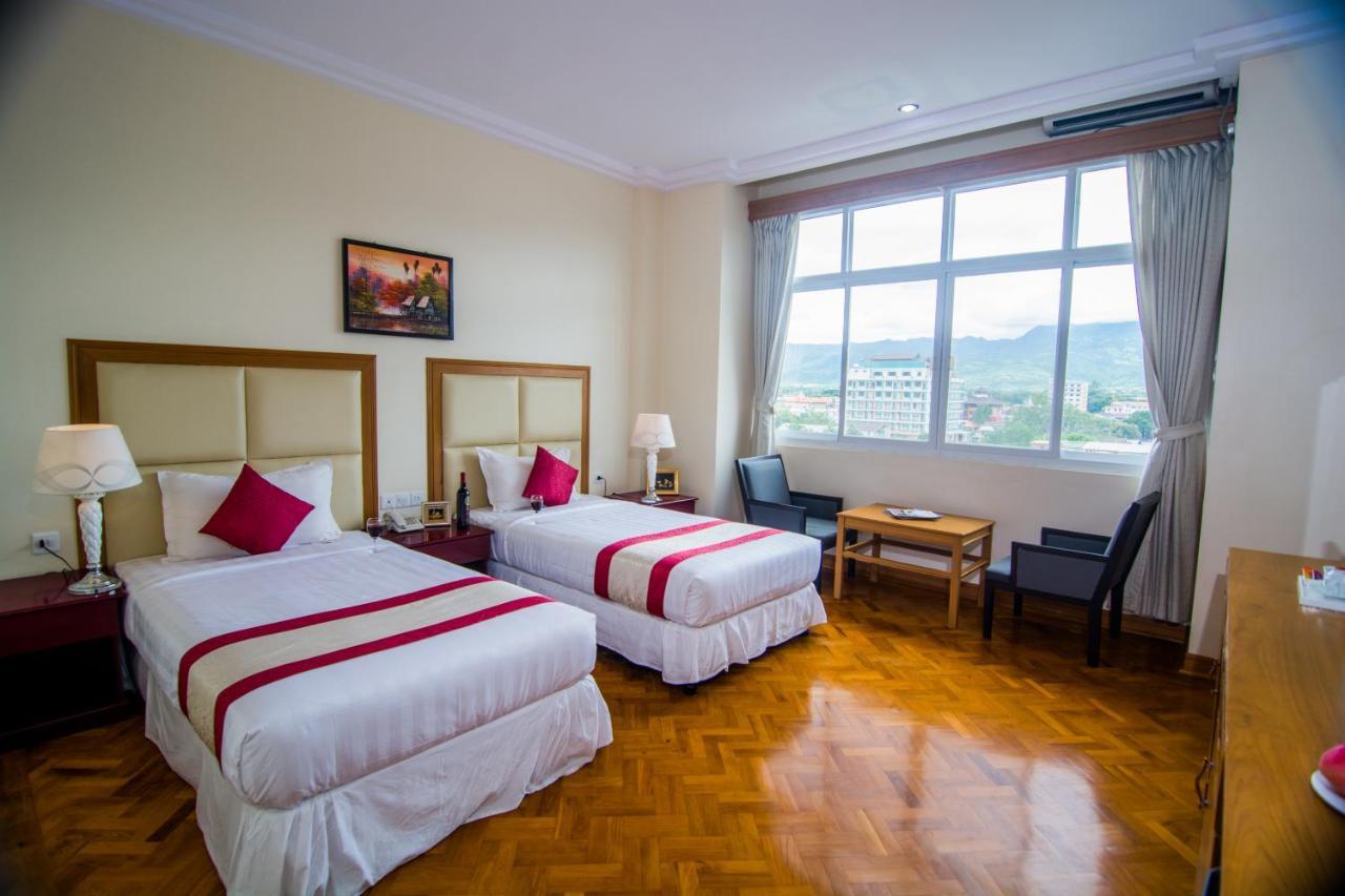 Royal Inlay Hotel Nyaung Shwe Exterior photo